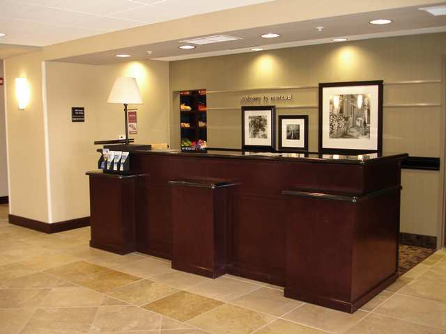 Hampton Inn And Suites Merced Interior photo